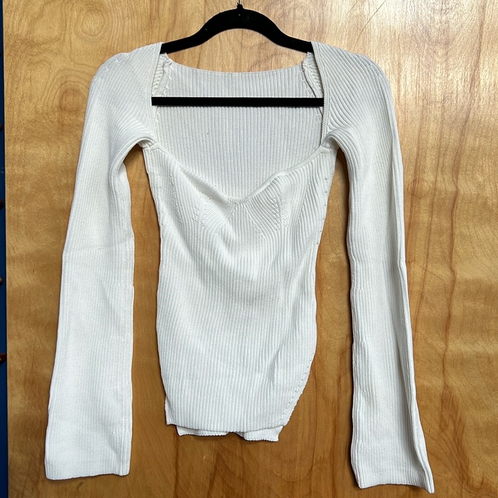 Knit Sweetheart Neckline Top